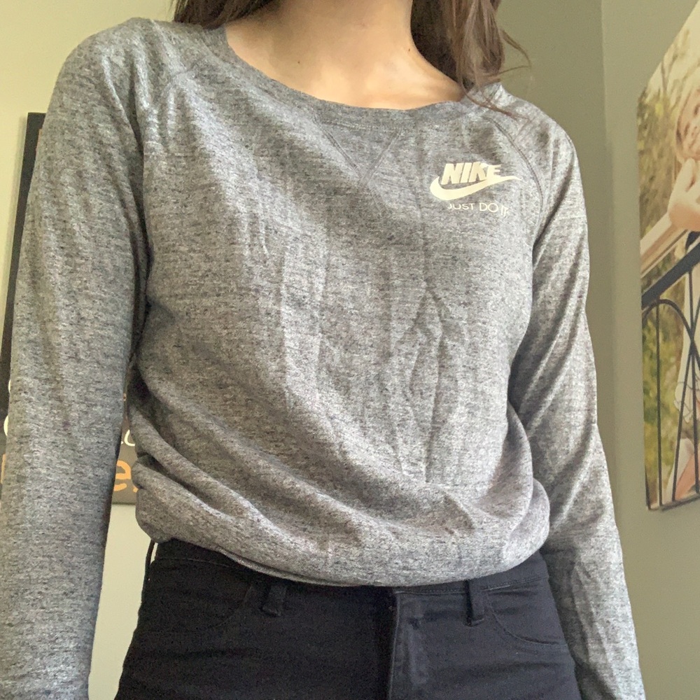 Nike crew neck